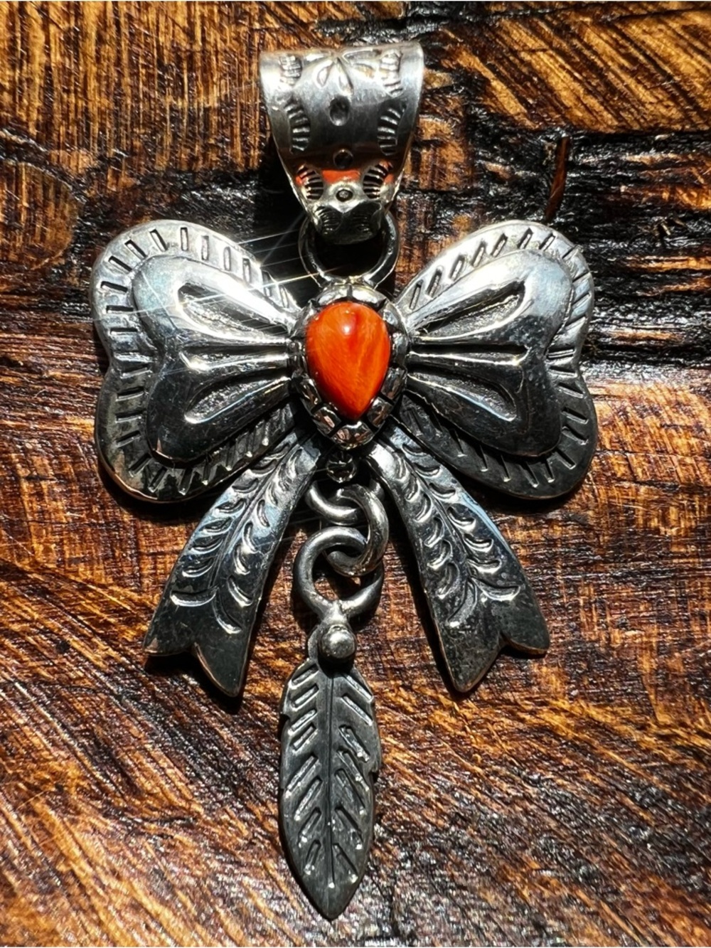 925 Sterling Silver Spiny Oyster Bow Pendant Feather Dangle | Southwestern